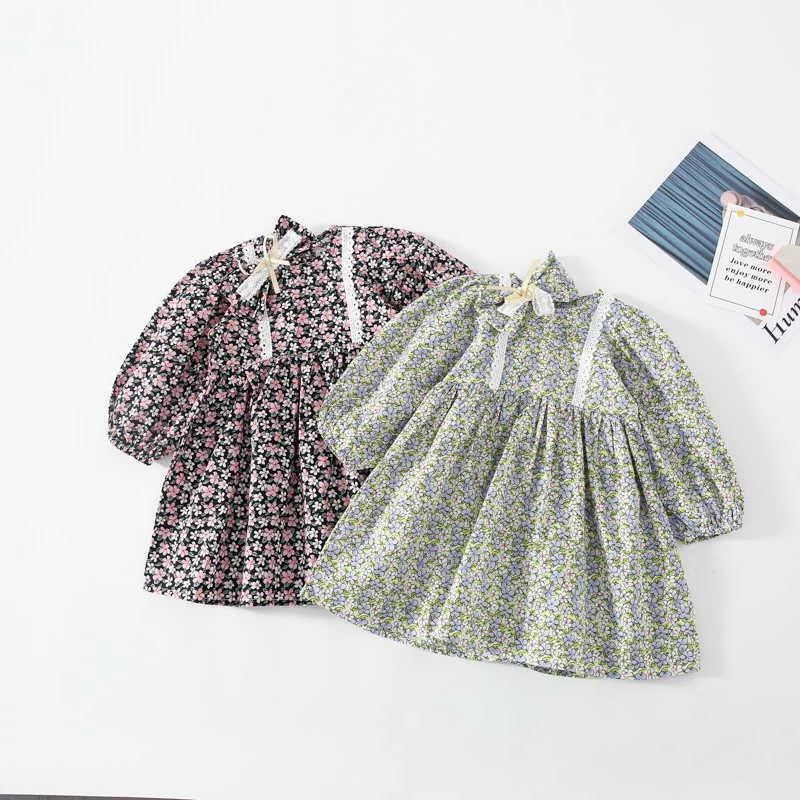 Le ragazze primaverili in stile coreano all'ingrosso vestono maniche a sbuffo abiti da principessa floreali con copricapo vestiti bambini E684 210610