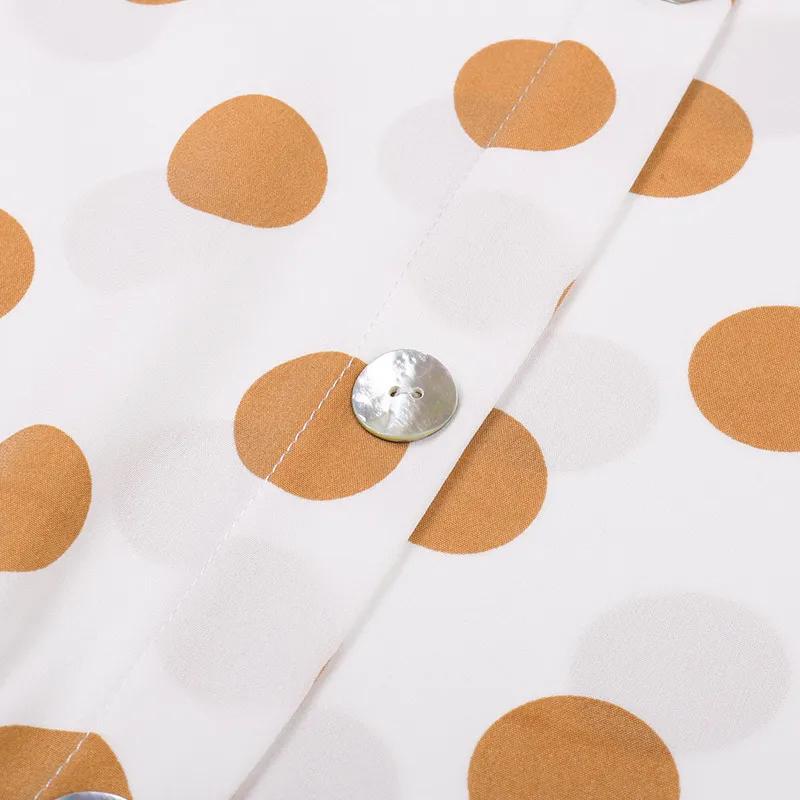 Polka Dot Casual Loose Sommerkleid V-Ausschnitt Button Up Weiß Kurz Vintage Strand Damenbekleidung 210427