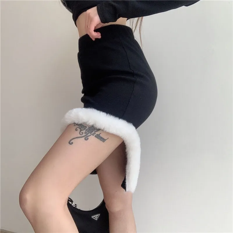 Femmes sexy taille haute épissé fausse fourrure mini jupe noir Y2K élégant cool fille paquet hanches jupes courtes fête 210429