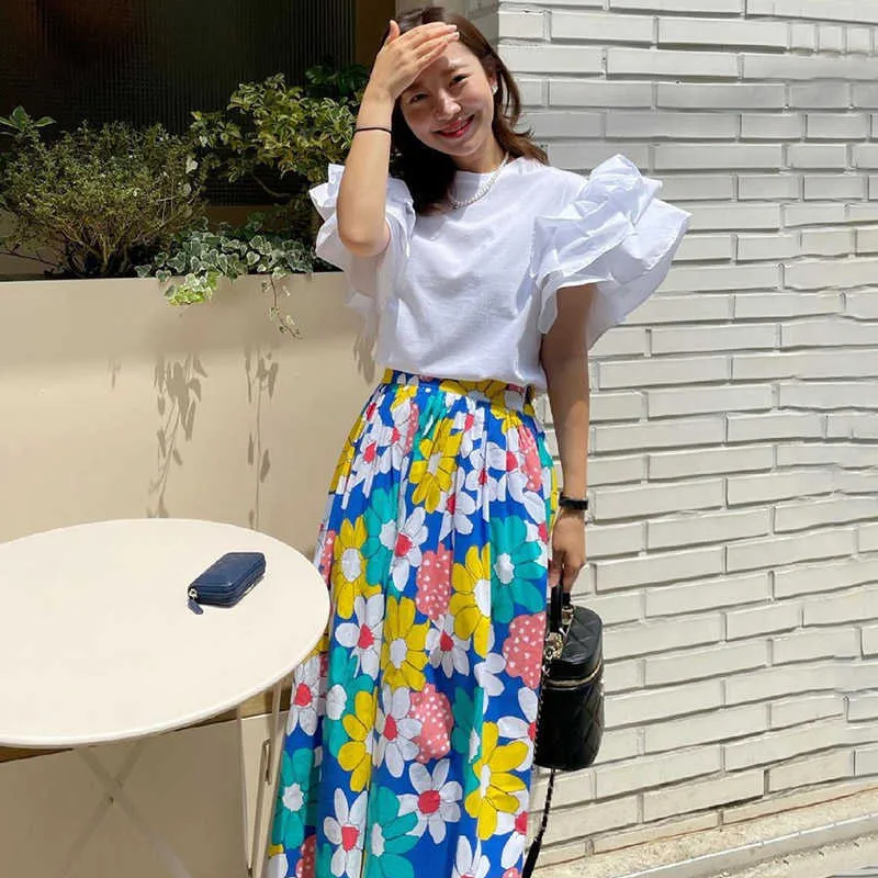 Korejpaa Women Set Summer Korean Chic Niche Temperament Round Neck Loose Flying Sleeve Shirt High Waist Color Flower Skirt 210526
