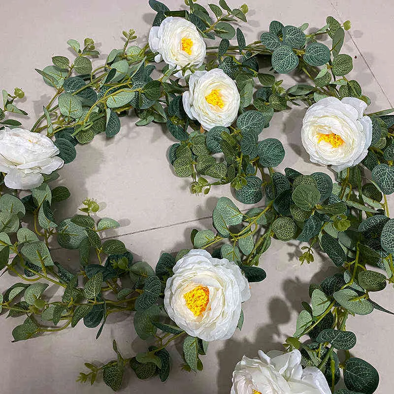 6.2FT Artificial Plant Flowers Eucalyptus Garland With White Roses Greenery Leaves For Wedding Backdrop Party Wall Table Decor 211104