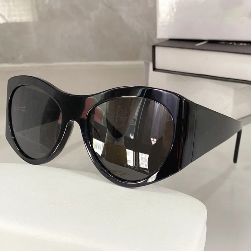 女性のためのサングラス高品質のデザイナー最新のサングラス4392ファッションショッピングキャットアイオーバルブルービッグフレームデザインレディースクラブ250H