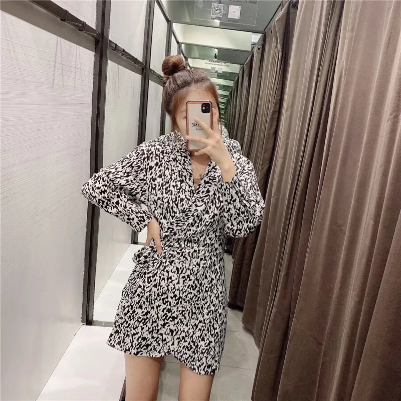 Animal imprimido preto branco playsuit vestido mulheres envoltório amarrado manga longa mini mulher vintage feminina es 210519