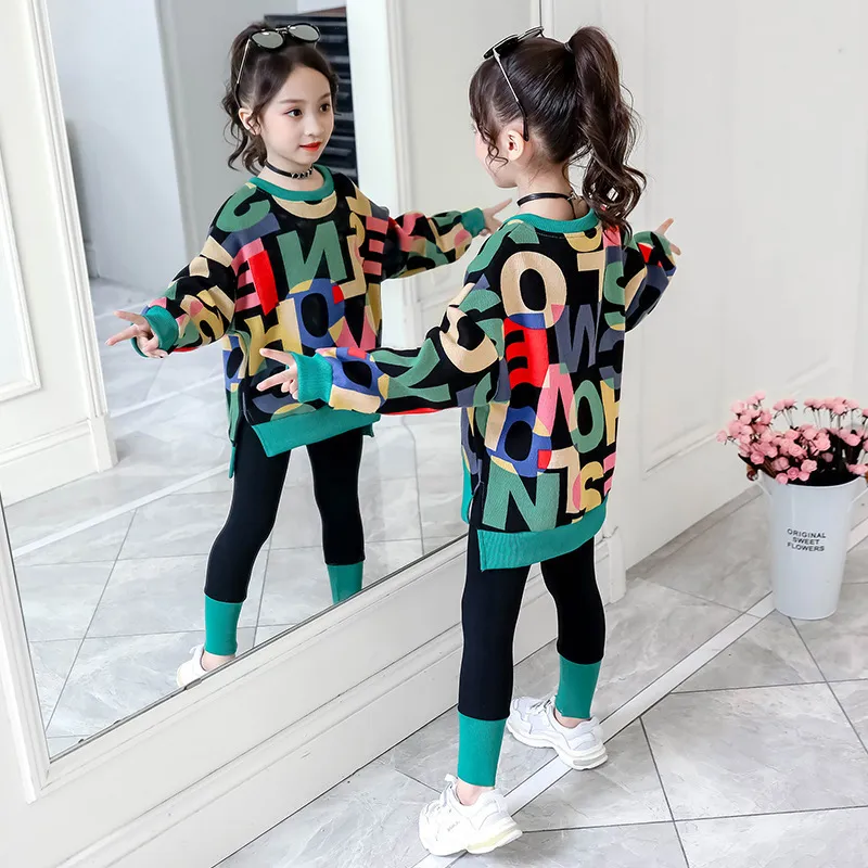 2021 Kinderkleding Pak Meisjes Herfst Kleding Mode Casual Big Children's Letter Trui + Leggings Tweedelige Set 220214