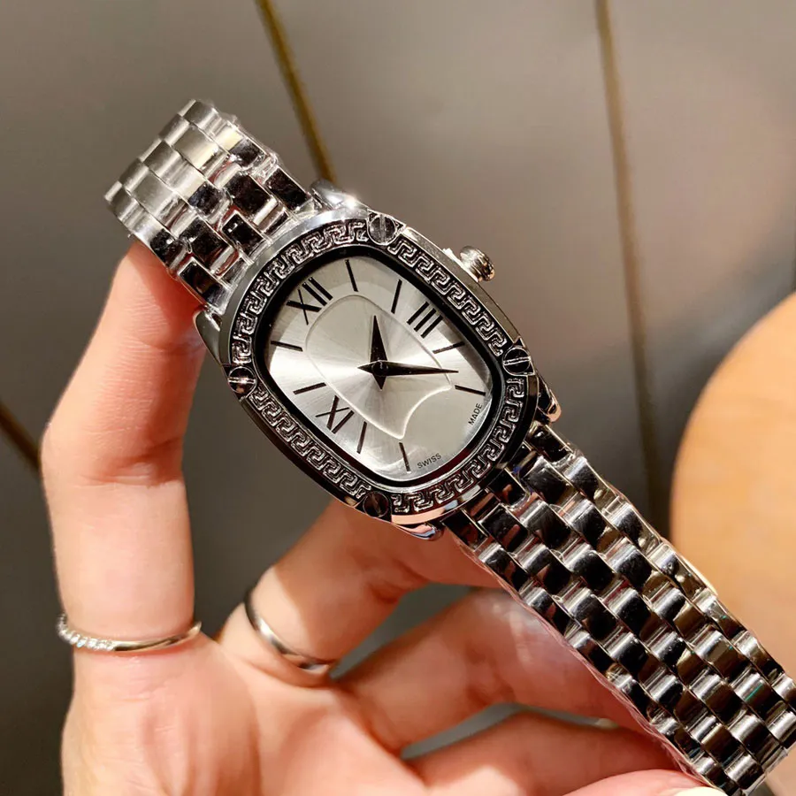 Montres de marque belles femmes dame fille Style acier métal bande Quartz montre-bracelet VE21212Y