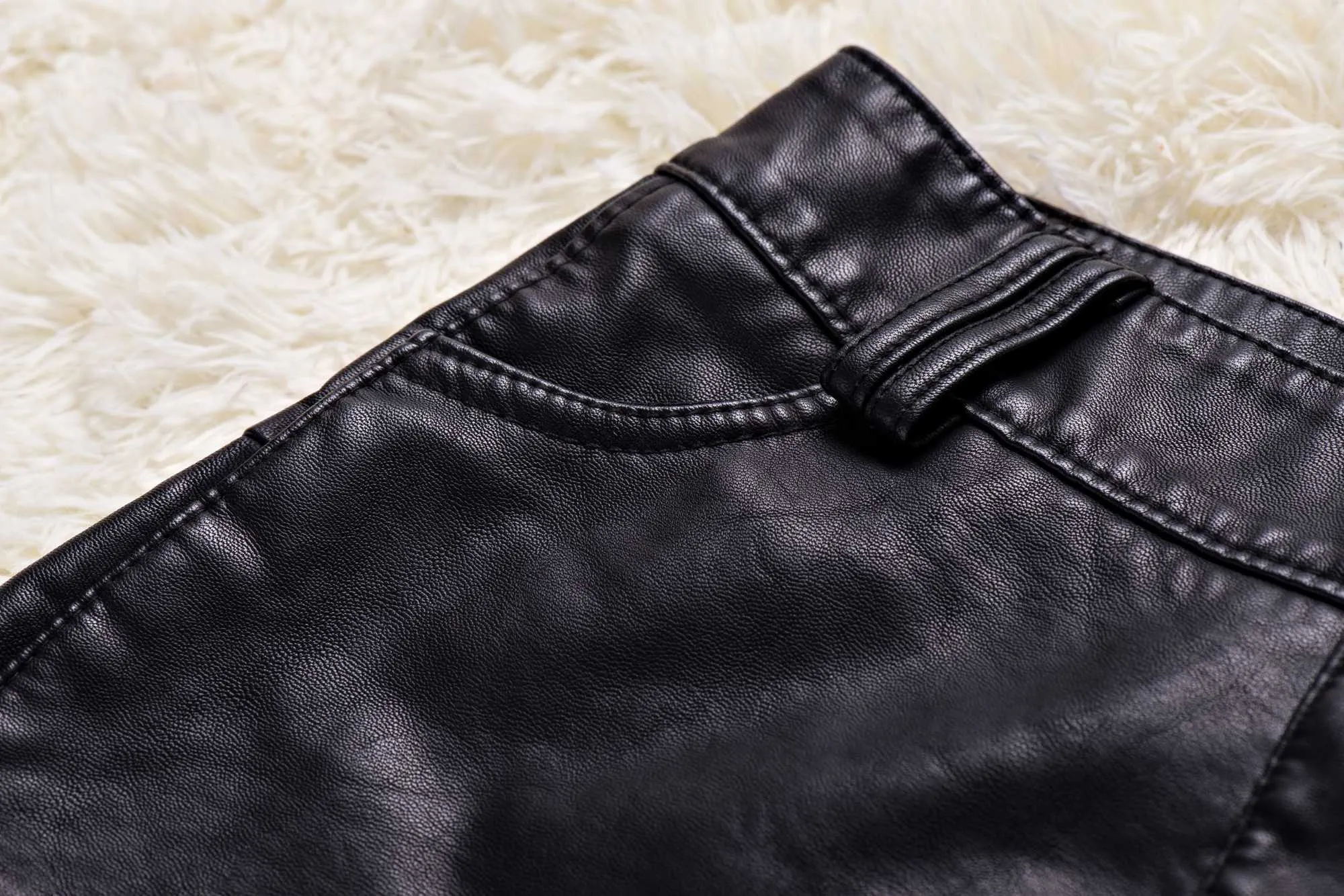 Осень и зимние дамы PU кожаные шорты корейские повседневные тонкие сапоги DK291 210719