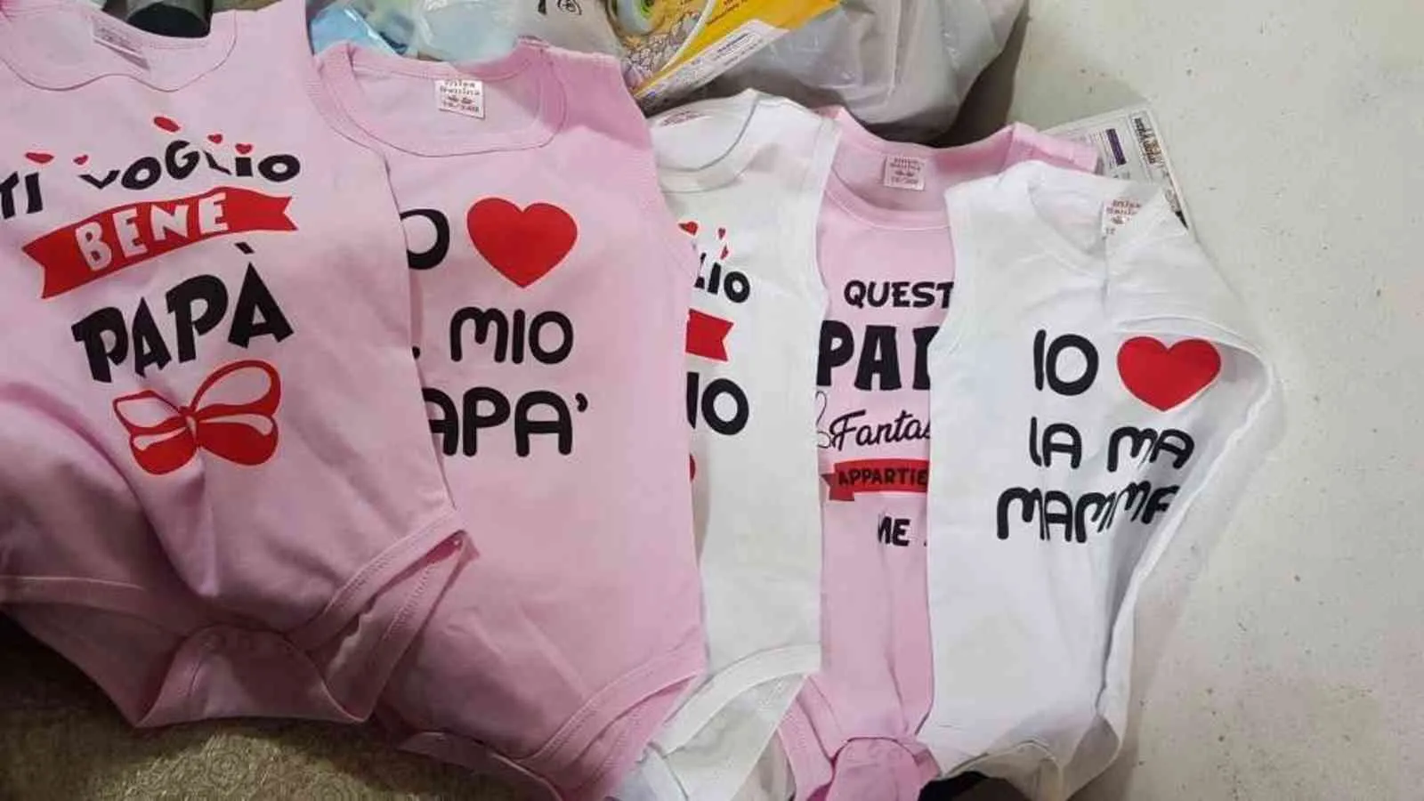 Opruiming Verkoop 5 stks / partij Korte Mouw Vest Baby Jongen Kleren Willekeurig Unisex 100% Katoen Meisje 0-12M Born Jumpsuit 2111101