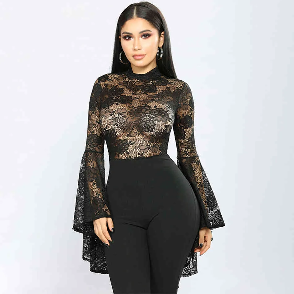 Gratis Sexig Hollow Lace Bandage Jumpsuit Runway Kvinnors O-Neck Red Black Bodycon Flared Sleeve 210524