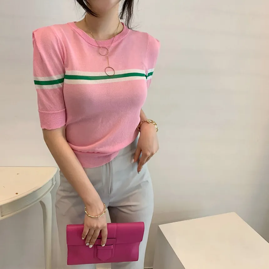 Été rayé tricoté T-shirt hauts femmes à manches courtes col rond Slim t-shirts mode coréenne dames pulls Femme 210514