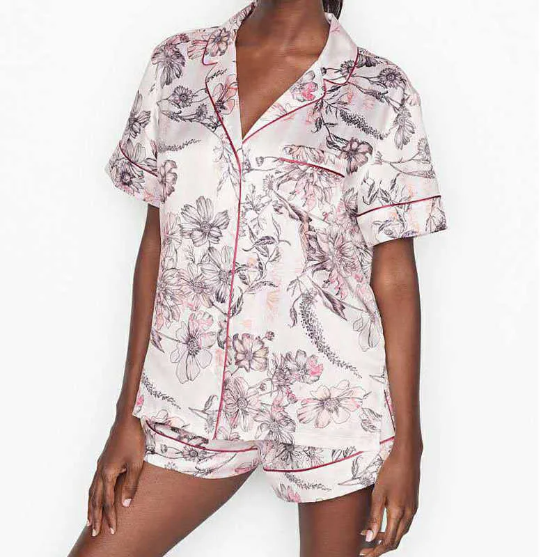 Short Pajamas for Women Summer Satin Silk Sleepwear Set Lounge Wear Pjs Print Two Piece Cute Night Suit Tops Pants Home Clothes 210809