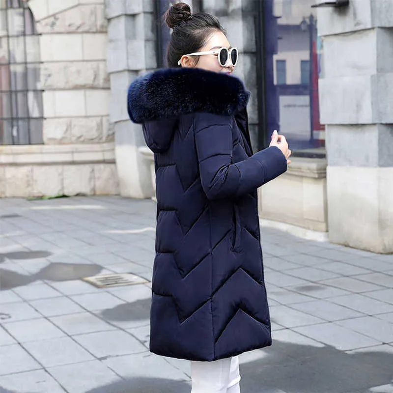 ファッションヨーロッパの黒人女性の冬のジャケットの大きな毛皮のフード付き厚い厚いパーカー女性のための女性の暖かいコート210914