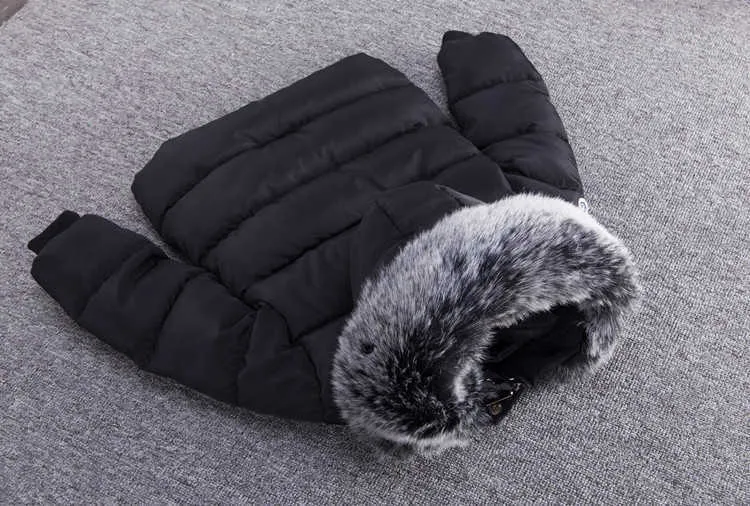 I ragazzi e le ragazze dei vestiti del bambino del cappotto addensano i bambini di inverno addensano i rivestimenti caldi dei vestiti del cotone Dropshipping Commercio all'ingrosso