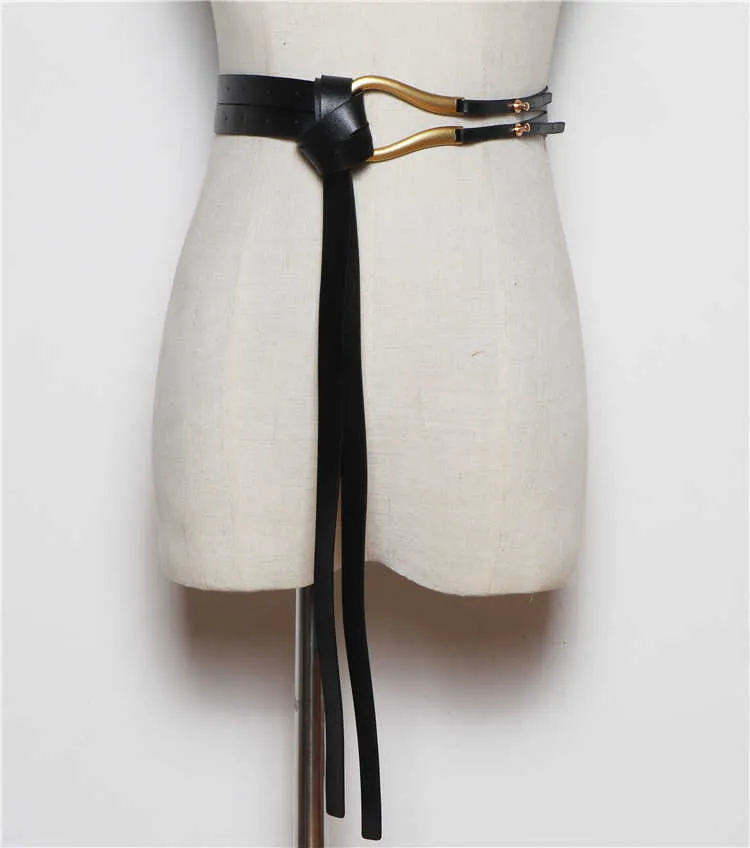 Mode clair Gold poids alliage boucle nouée ceinture solide longue ceinture femmes nœuds de nœud put cuir put manteau ceinture de ceinture 2106307441716