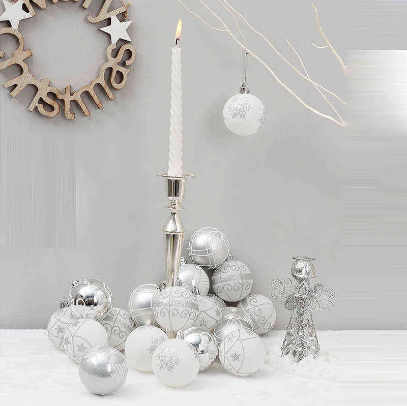 24 adet / takım Kutulu Noel Topu Noel Ağacı Asılı Kolye Dekorasyon 6 cm Ev Parti için Beyaz Altın Xmased Süs Topları 211104