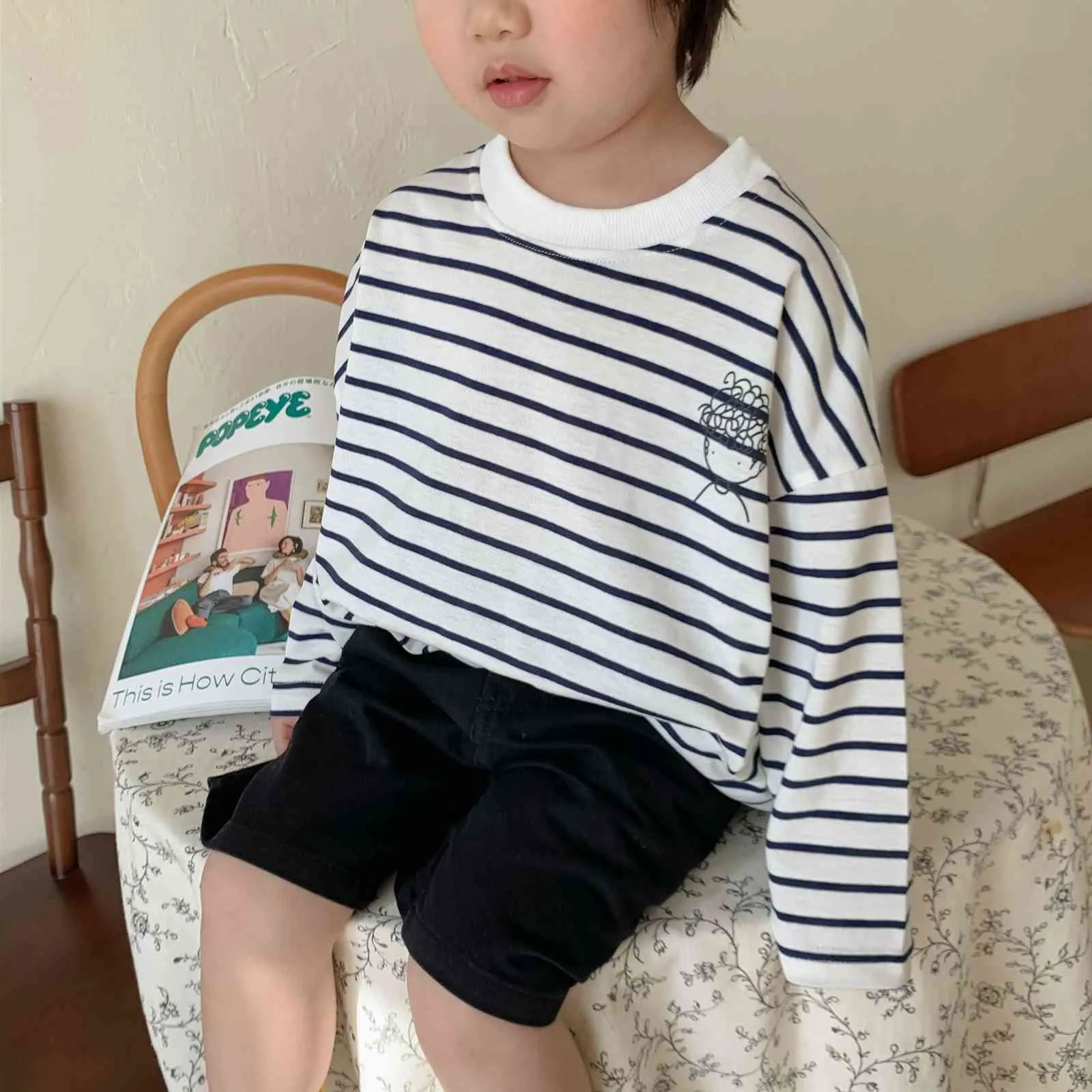 Cartoon printing loose striped sweatshirts kids cotton wide long sleeve T shirts children all-match pullovers 210508