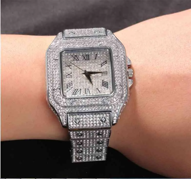 Hip Hop Roman Skala Quartz Watch Mode Full Diamond Square Dial's Watch Fashion Gold Uhren Jewellerys306i