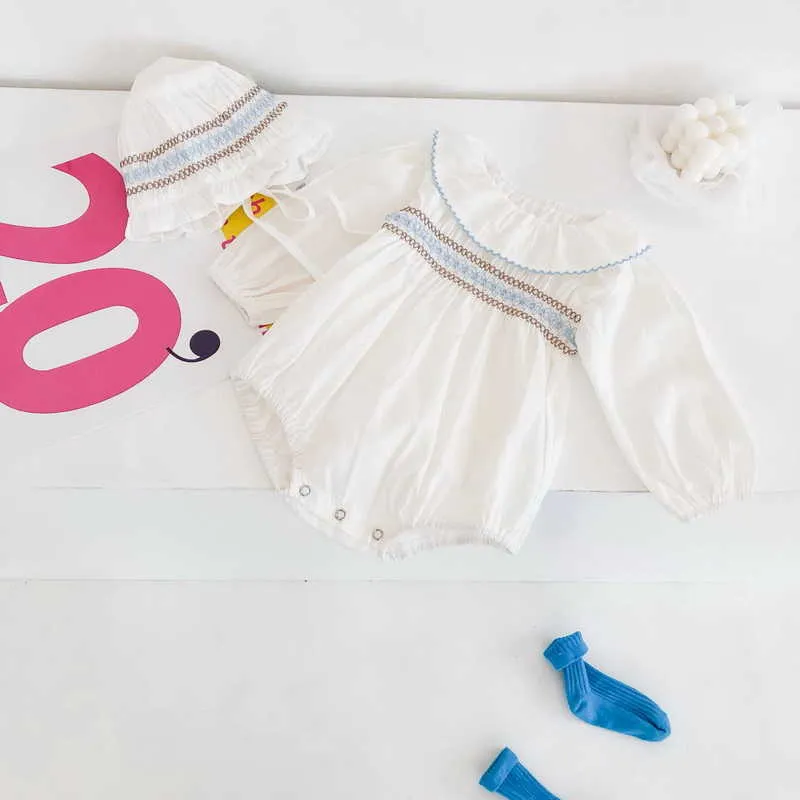 Wiosna Baby Girls Body Morelowy Białe Długie Rękawy Puff Ruffles Collar Kombinezon z Czapka Urodzona Cute Odzież E2041 210610