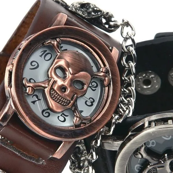 Montres-bracelets Lo Mas Vendido Hommes Crâne Montres Clamshell Creative Hip Hop Style Mode Steampunk Reloj Hombre Cuero Gift256q