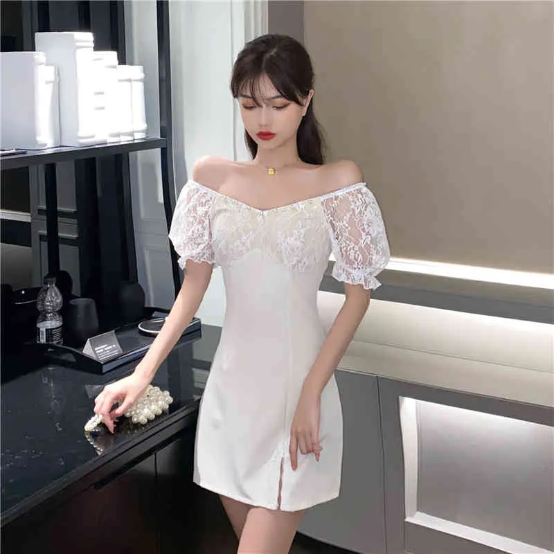 Ezgaga Korean Fashion Sexy Bodycon Dress Women Short Sleeve V-Neck Lace Patchwork Summer New Split Bead Chic Party Dress 210430