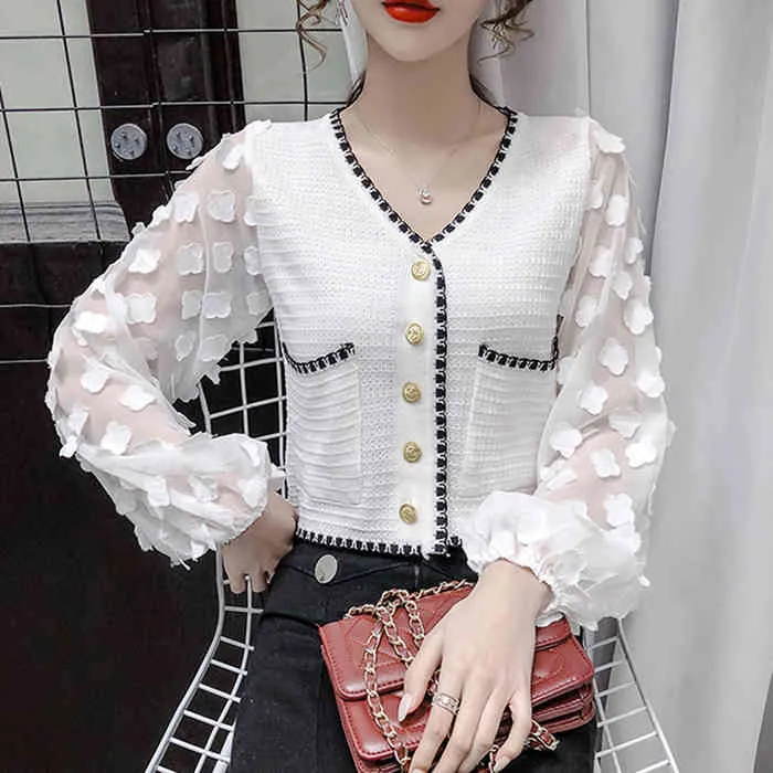 Fashion Women's Knitwear Spring Three-dimensional Petal Puff Sleeve Stitching Short Knit Cardigan 210520