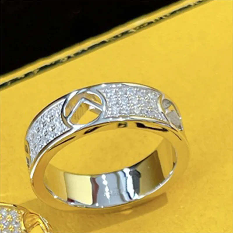 Gold Ring Designer de luxo feminino Rings Diamond Fashion Letter Band Rings Women Women Design original Top Woor Love Ring Engagement Je282e
