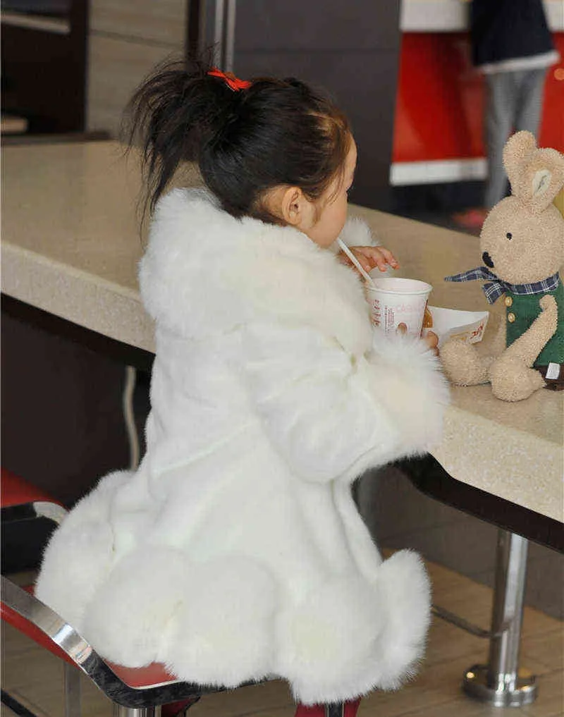 Giacca invernale Kids Girl Parka Cute Warm Wedding Faux Fur Coat For s Abbigliamento bambini Soft Baby Party Coats 211027