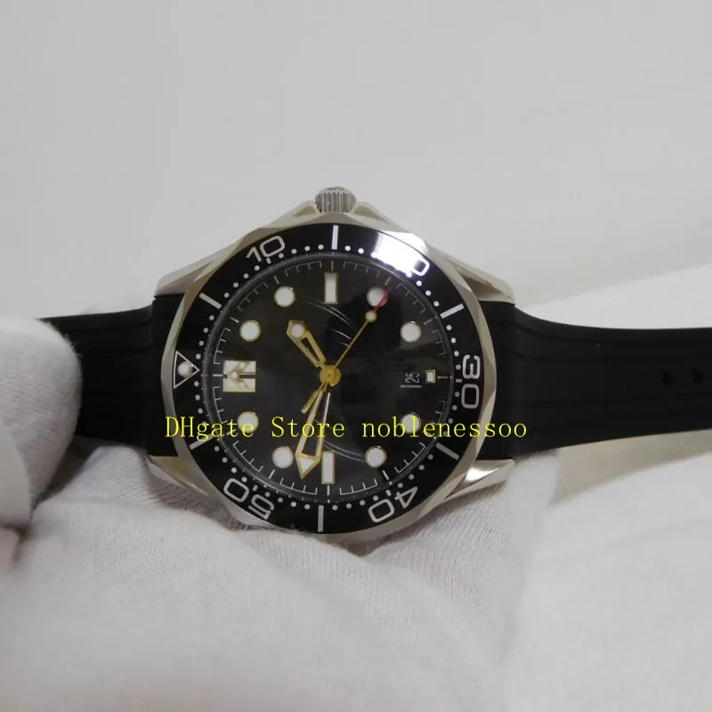 New Model Mens Automatic Watch Men's 007 Black Dial 300mm Limited Edition Rubber Strap Men Watches Mechanical Wristwatche3153