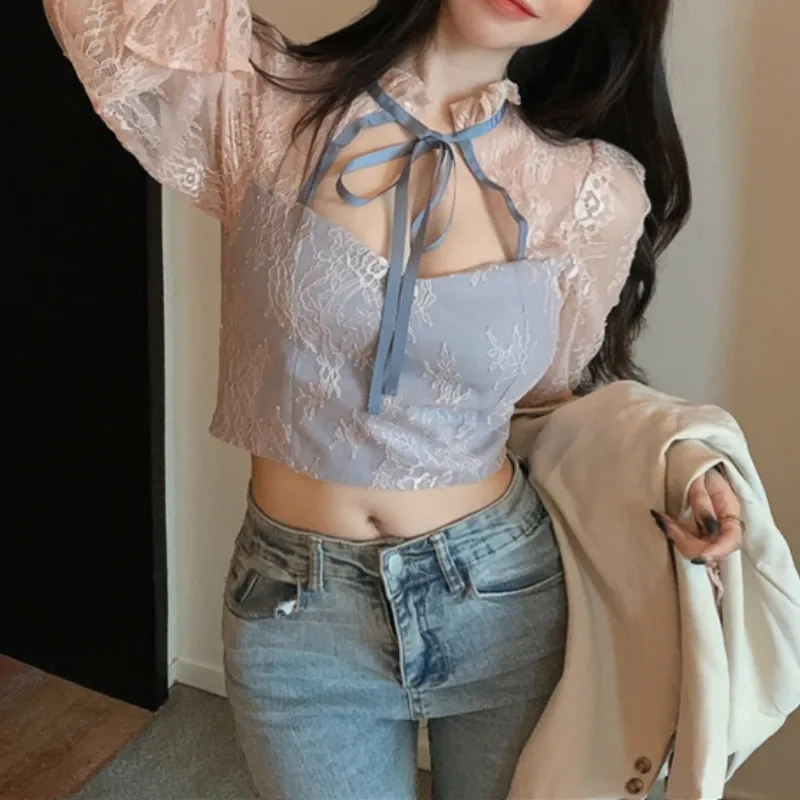 Ezdgaga Koreańscy Sexy Kobiety Koszulki Chic Lace Up Fashion Hollow Out Długi Rękaw Rękawy Niski Cut Mesh Kobieta Crop Tops Clubwear 210430
