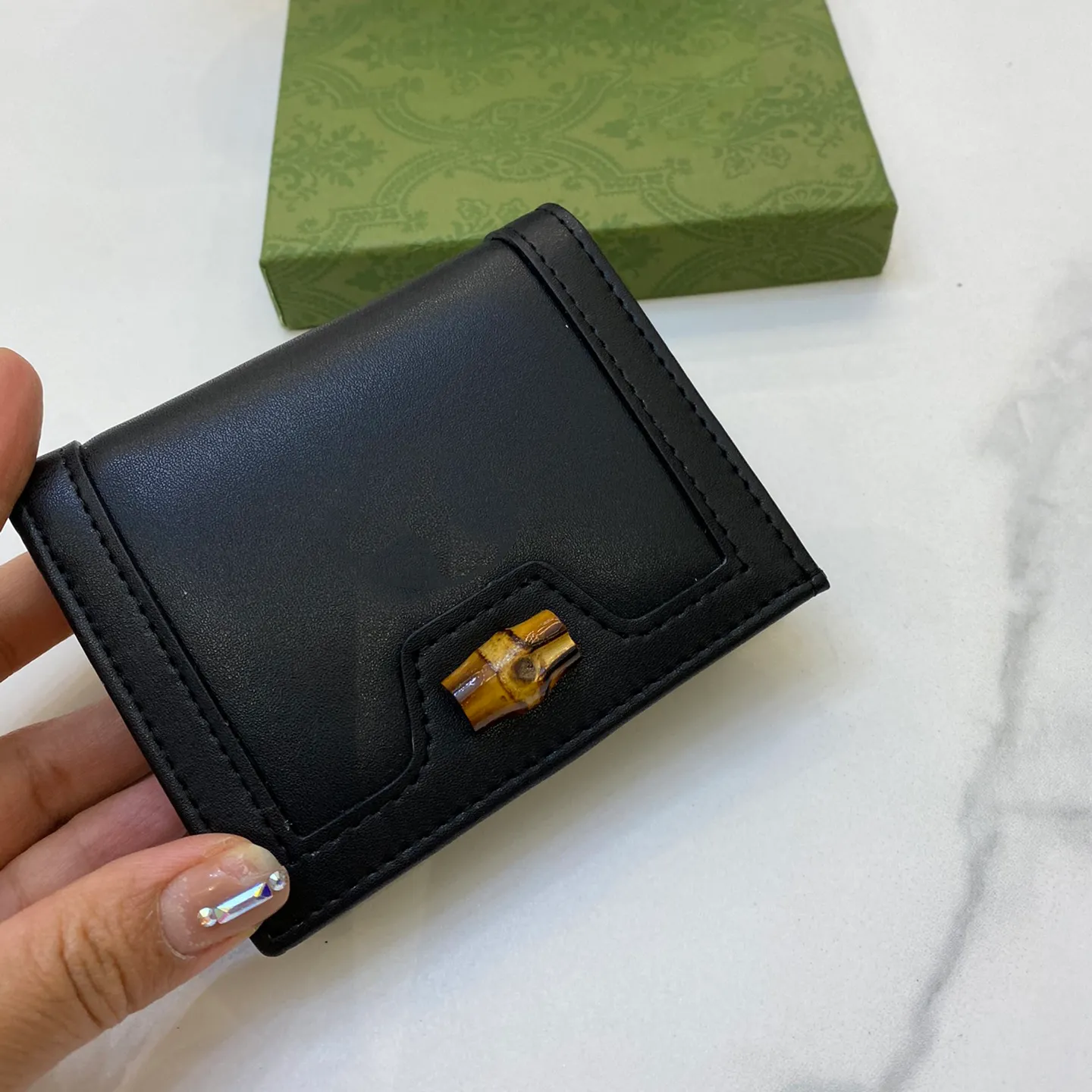 Trevliga kvinnor plånbok kort handväska korthållare mynt purses designer plånböcker topp quanlity stort märke gjord av original läder bambu deco270y