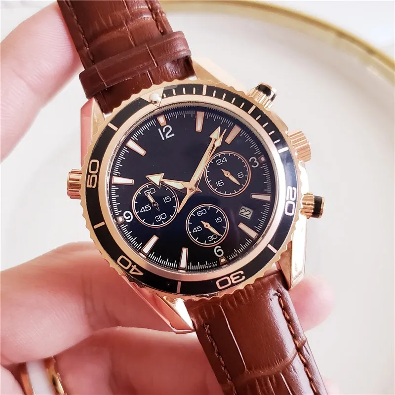Top Brand Quartz Wristwatches All Subdials Work A Mens Watches Leather Strap Stopwatch Luxury Watch Relogies for Men Good Gift it308P