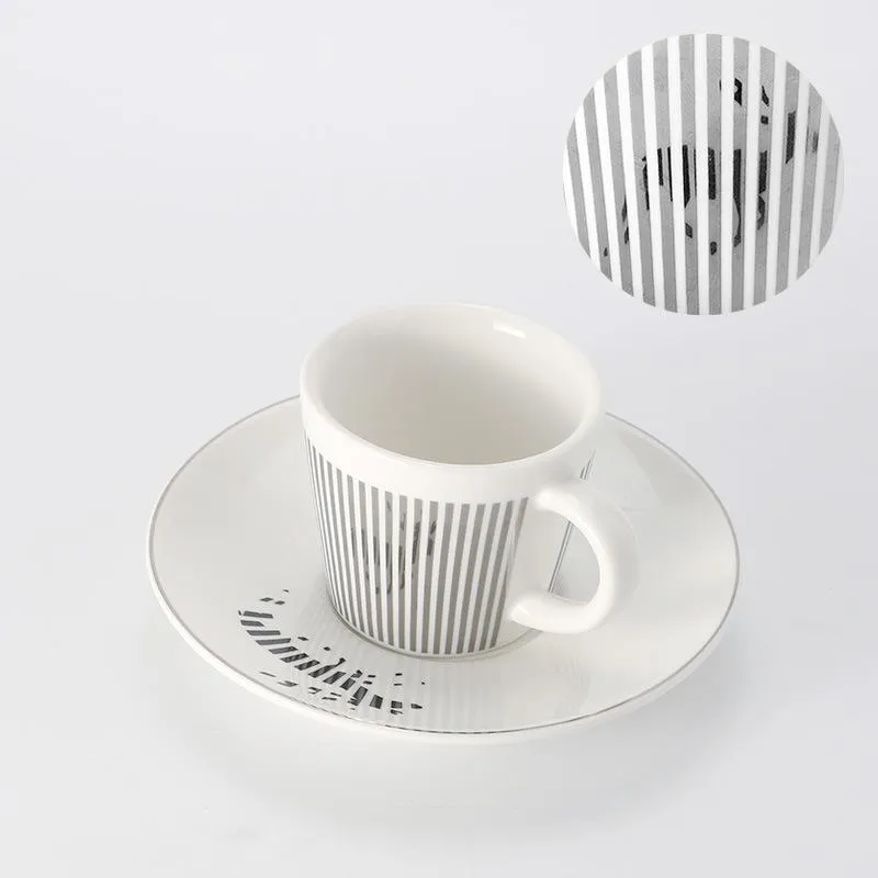Mugs 90 225 ml Creative Leopard Anamorphic Coffee Cup Mirror Reflection Zebra Vintage Tea Cups and Saucer Sets341y