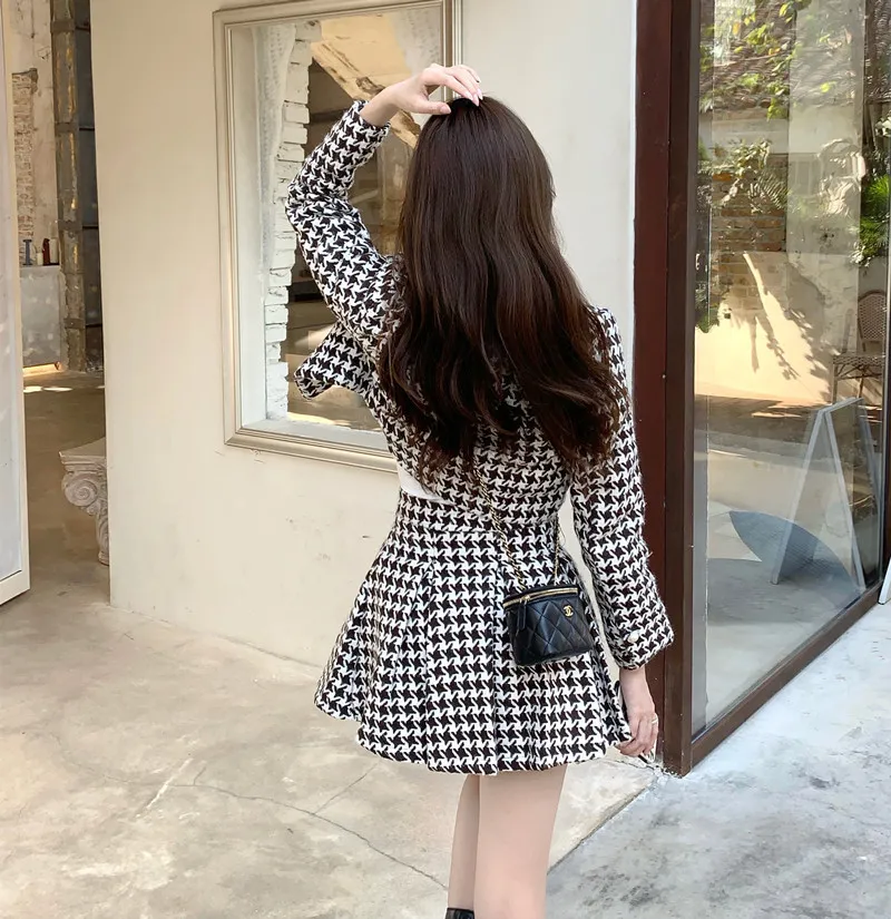 Temperament Matching Sets Retro O Tweed Plaid Jacket Short Long Sleeve Cardigan Slim Top Mini Houndstooth Pleated Skirt Chic 220221