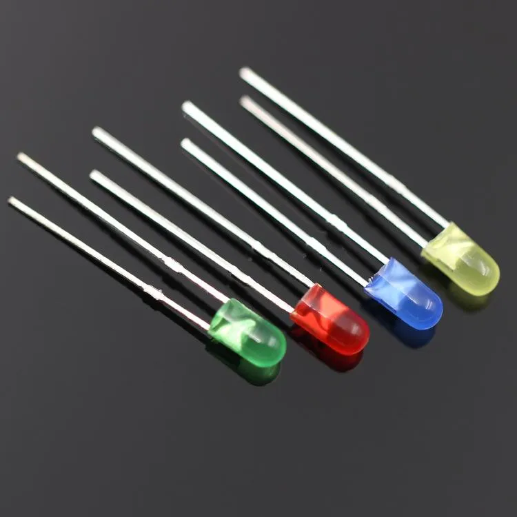 Bulbes couleur diffuseur de 3 mm bulbe sans frange rouge vert bleu jaune lampe LED blanche diode 2940