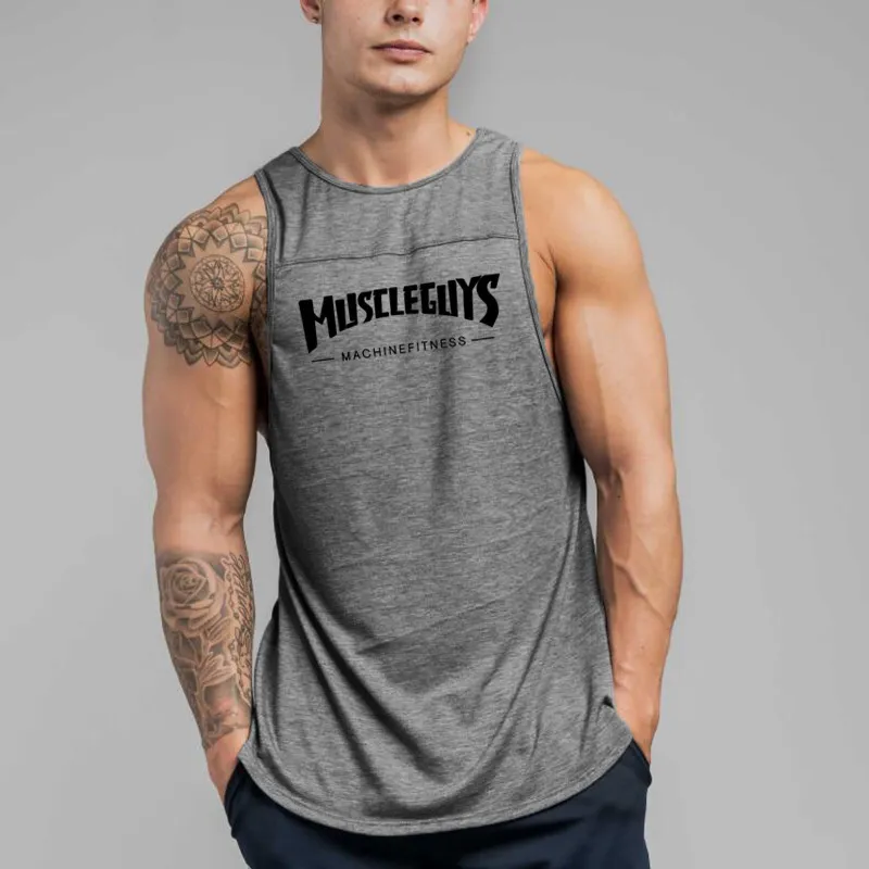 Muscleguys Vest Marca Bodybuilding Roupas e Fitness Homens Undershirt Church Tops Men Retalhamento Camisa sem mangas 210421