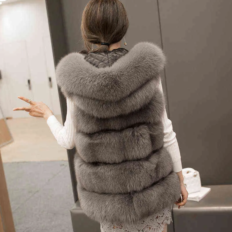 Sleeveless Faux Fur Vest Winter Casual Outerwear Female Solid Fake Fur Hooded Overcoats For Lady Fashion Fur Vest Femme 211110