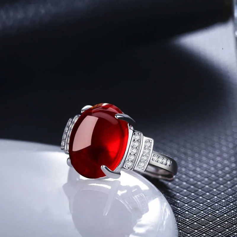 Damenringe, mit Kristalldiamanten überzogen, platingrüner Achatring, offen, rot, hochwertige Verzierung, Band im Lady-Cluster-Stil