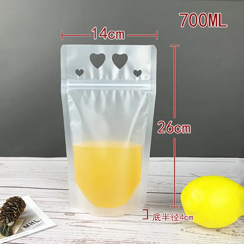 Sacchetto di imballaggio bevande in plastica a forma di cuore bevande, succhi, latte, caffè, con manico e fori cannuccia