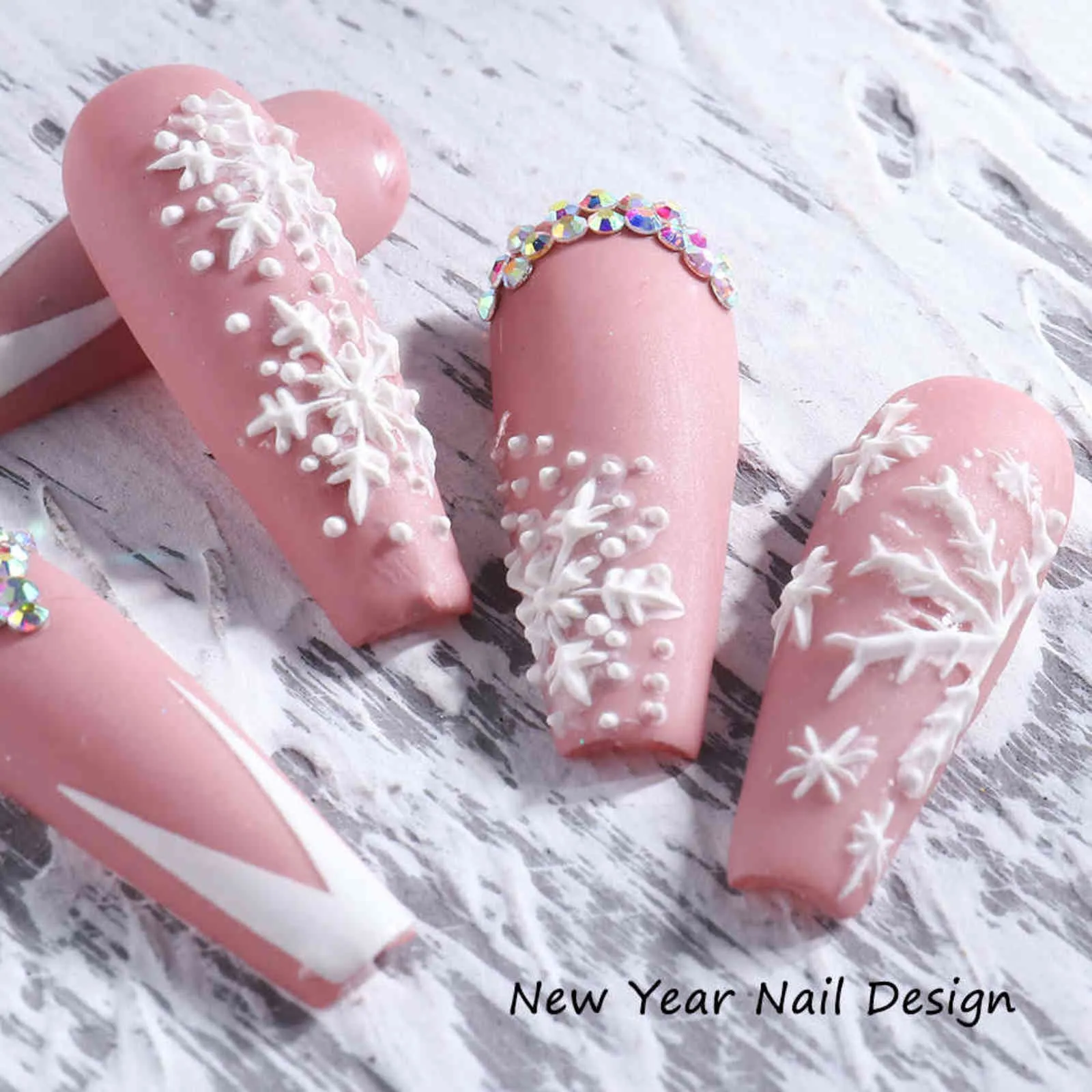 10 Stück 5D weiße Schneeflocken geprägte Aufkleber Weihnachten Neujahr Nail Art Design Winter Charms Blume Maniküre Slider Abziehbilder CHSTZ5D017822262