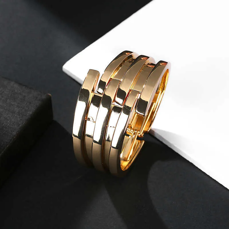 Exaggerated Fashion Women High Quality Metal Gold Geometry Bracelet Punk Quality Open Bracelet Q0719