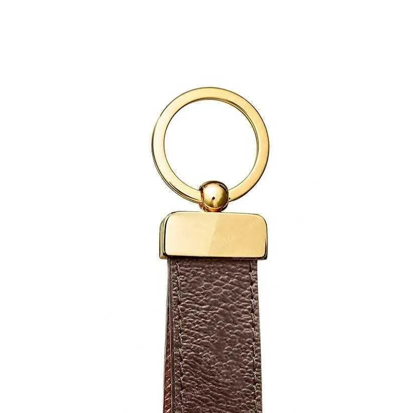 Keychain L Letter Leather Keychains bil Fashion Key Ring Lanyard Söt nyckelplånbok Kedja Ropkedjan Portachiavi med Box RFGR281I