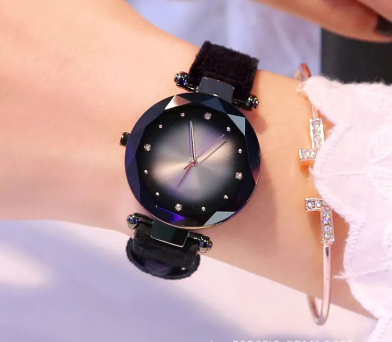 Casual skórzany pasek Piękny CWP Damskie zegarek na nadgarstek Rekreacyjna moda uczennica Dazzle Diamond Kolorowe DAL Kewę kwarcowe zegarki 2880