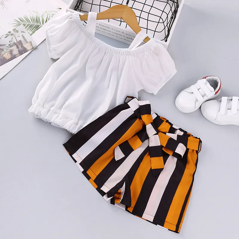 Girls' Suit Spring Summer Children's Clothing Suspenders Short-sleeved Striped Shorts Two-piece Girl Clothes 210515