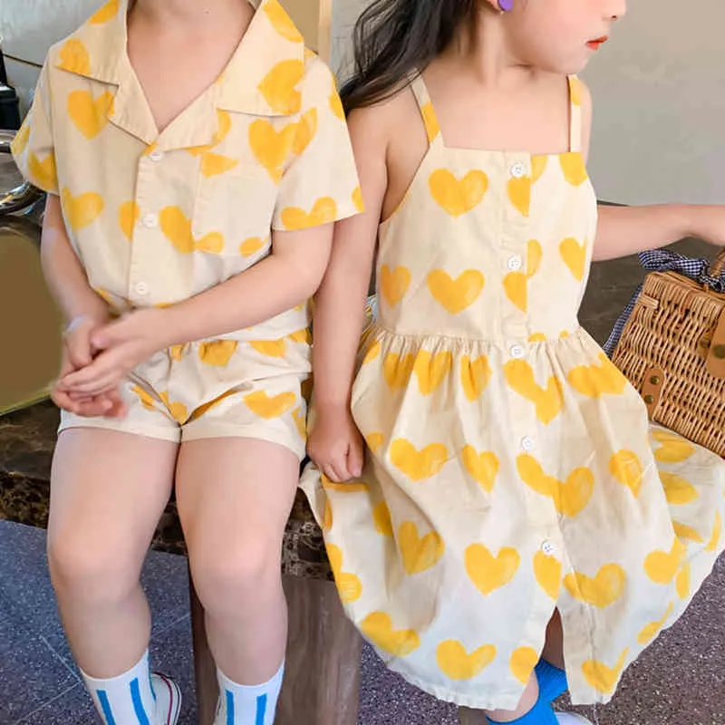Aşk Baskı Kolsuz Gündelik Elbise Bebek Kız Giysileri Yaz Sevimli Sling 210515