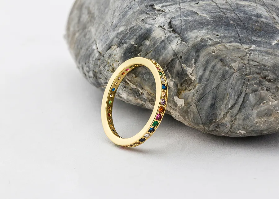 Anel colorido CZ Eternity Band Fino Magro Noivado Casamento Pedra de nascimento Cor do arco-íris Clássico Simples Círculo Redondo Anéis de Dedo