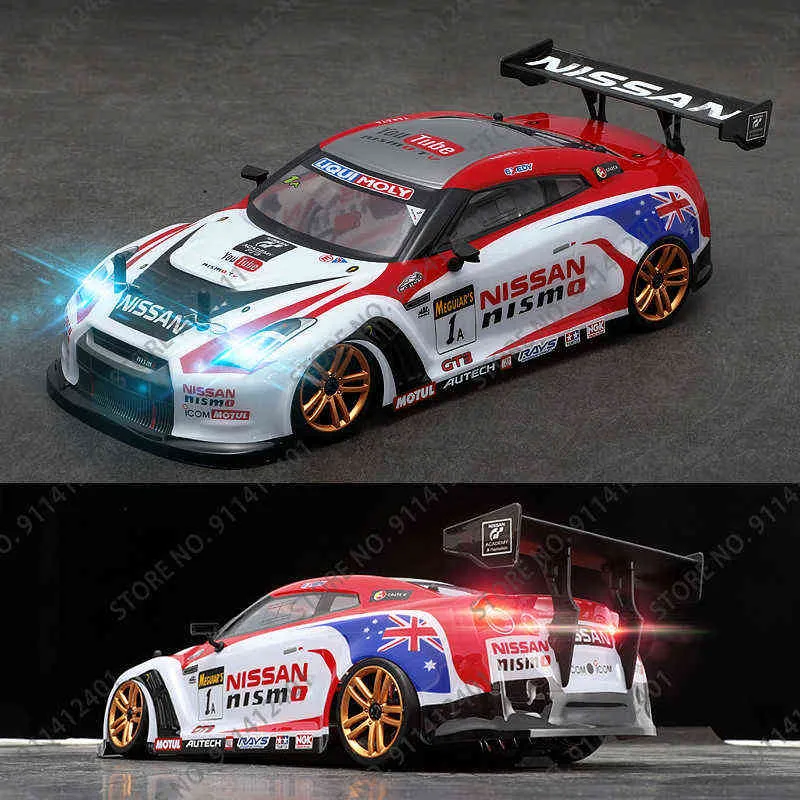 1/18 Four-wheel Drive Toy Car RC Professional Adult Drift Model High-speed Charging Children Remote Control GTR Racing 220125