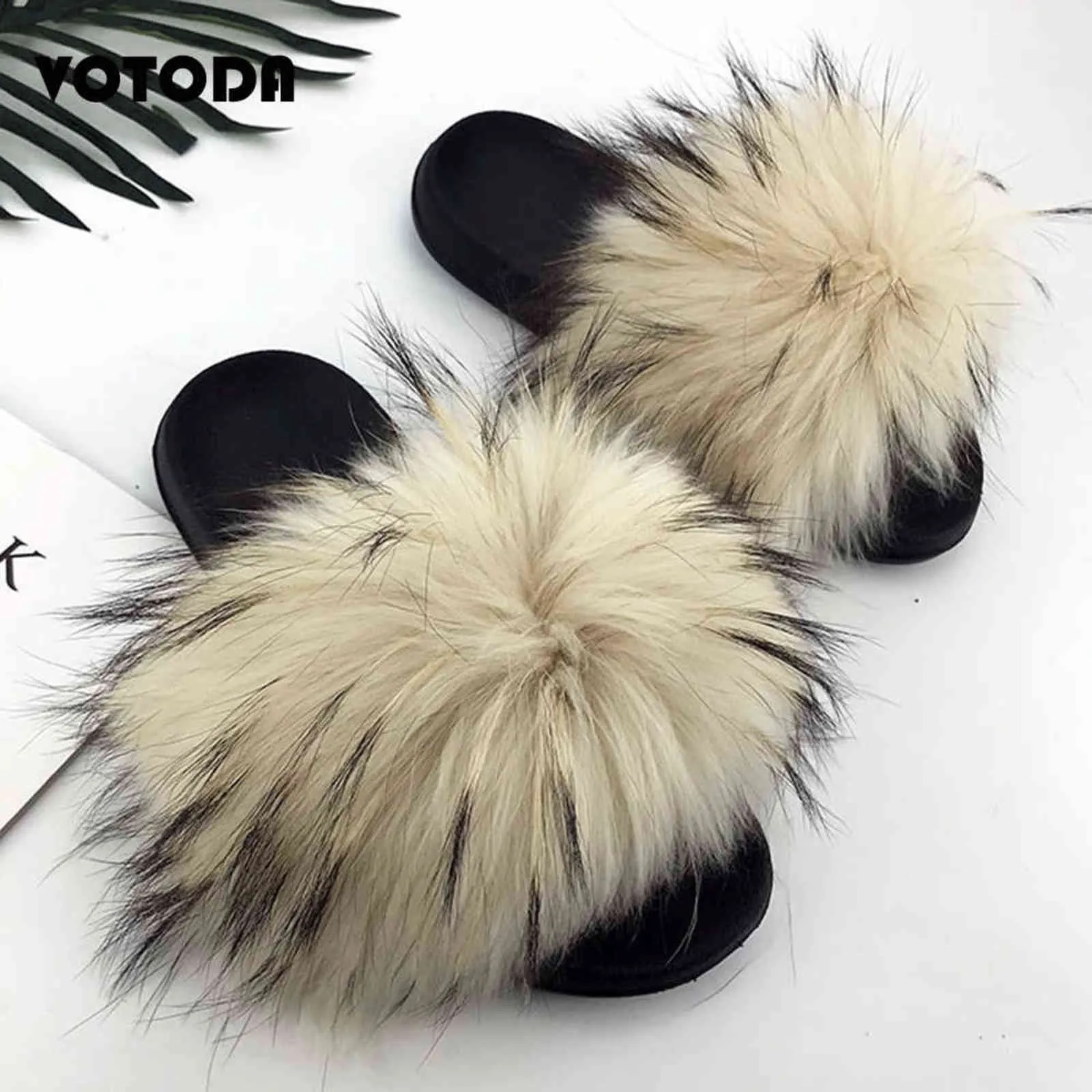 New Fur Slippers Women Fluffy Real Fox Fur Slides Fuzzy Raccoon Hair Flip Flops Comfortable Indoor Sandals Summer Woman Fur Shoe H1122