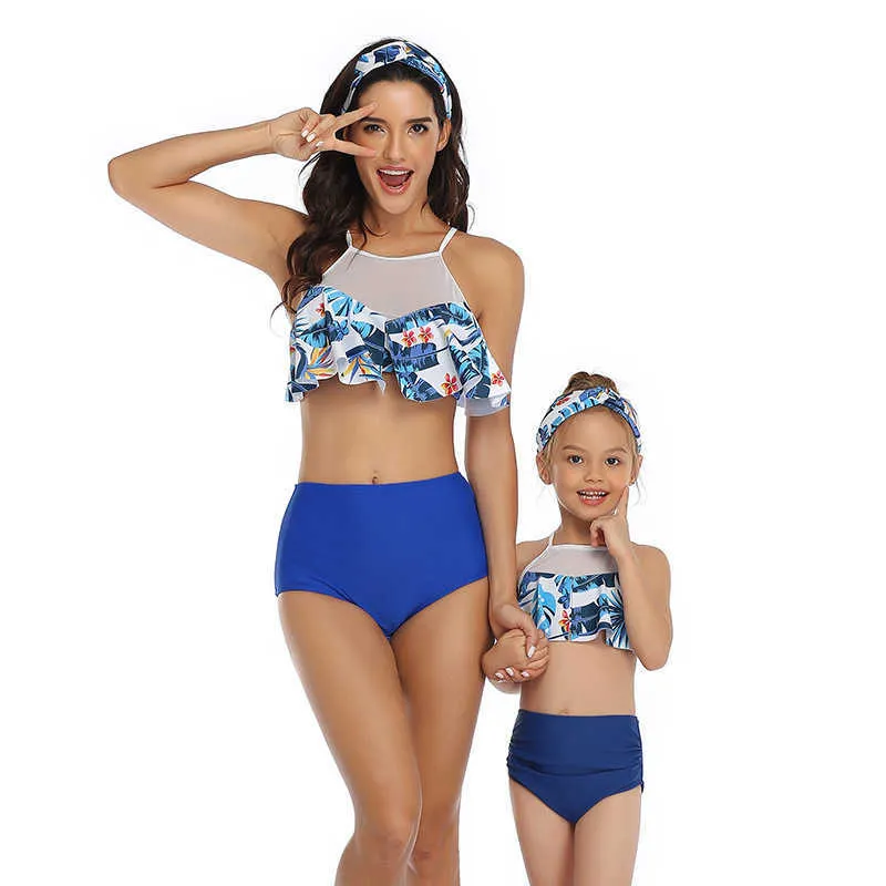 الأم وابنتها مطابقة الملابس بيكيني ملابس السباحة للأزياء الأم أوراق نمط الصيف الشاطئ الزي 210529