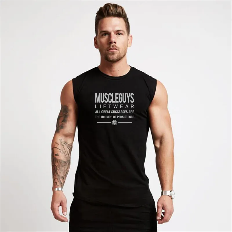 MuscleGuys Bodybuilding Stringer Tank Top Mannen Gym Kleding Fitness Mens Mouwloze Vesten Katoenen Singlets Muscle Tankops 210421