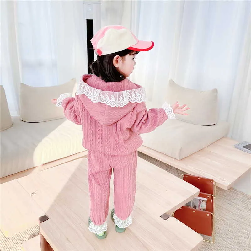 Wiosna Baby Piżamy Zestawy Pink Blue Lace Hooded Home Garnitury Sleep Przysiążek ubrania dla dzieci E8052 210610