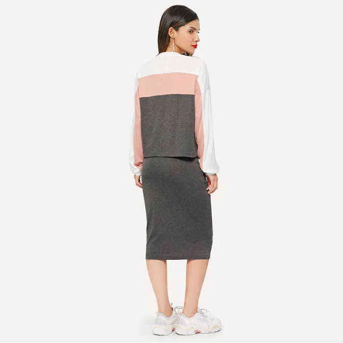 Sudadera de manga larga de dos piezas de verano para mujer, suéter de punto elástico de retazos gris, falda elástica alta, trajes deportivos informales 211109